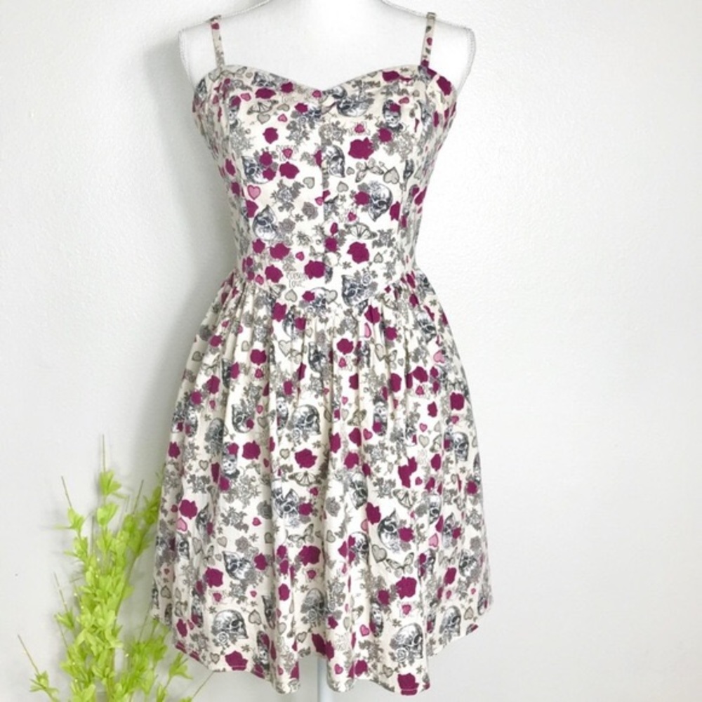 NWT Hell Bunny Skull Roses Dress HT RARE - Picture 9 of 10